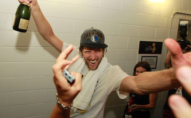 Dirk celebrates