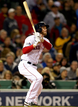  Stephen Drew #7 of the Boston Red Sox hits a home run in the fourth inning against the St. Louis Cardinals during Game Six of the 2013 World Series at Fenway Park on October 30, 2013 in Boston, Massachusetts. 