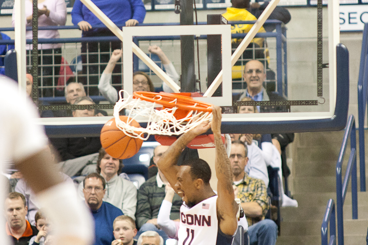 UConn G #11 Ryan Boatright slams home two of his 24 points against Bryant at Gampel Pavilion on November 14, 2014.