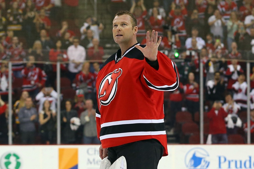 Martin Brodeur willing to sign with a team during the season