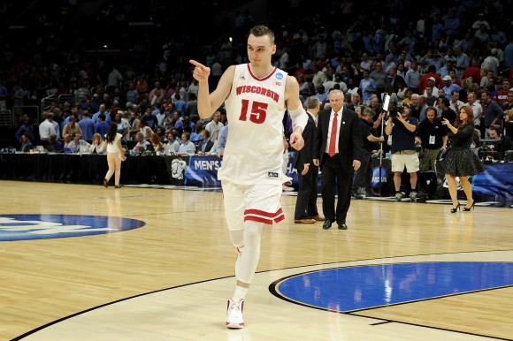 Wisconsin and Arizona Win The Same Way, Setting Up The NCAA Tournament’s First Great Rematch