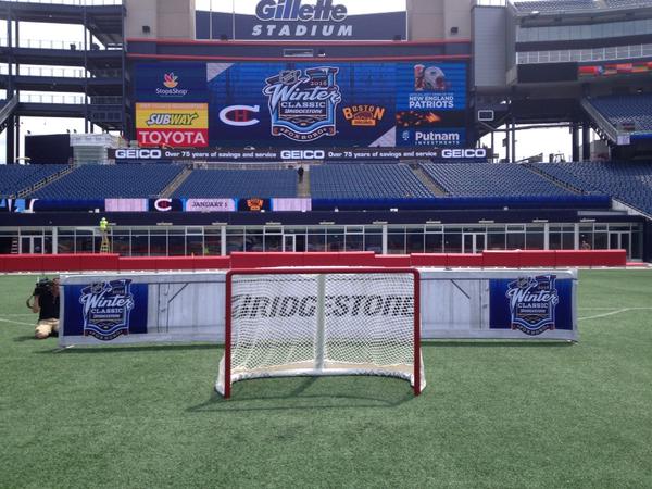 Here are the Winter Classic logos for the Bruins and Canadiens