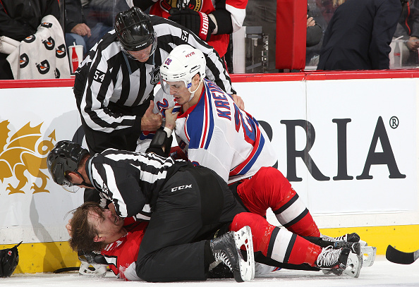 The 5 best hockey fights from Week 6